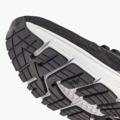 Diadora Women's Mythos Blushield Vortice 8 Running Shoe - Black/White-Regular (B) -BROOKS Sales Shop 101.179077 C7406 30 HR