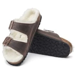 Birkenstock Arizona Shearling Sandal - Habana Natural- Medium/Narrow -BROOKS Sales Shop 1021049 sole