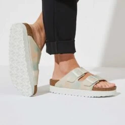 Birkenstock Women's Arizona Platform Sandal- Watercolor Pink- Medium/Narrow -BROOKS Sales Shop 1024597 f closeup f