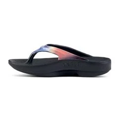 OOfos Women's OOlala Luxe Sandal - Horizon - Regular (B) -BROOKS Sales Shop 1403HORIZON shot4 932x680 ae50413b ea7a 4799 9e14 7a3c0b801e12