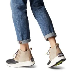 Sorel Women's Out N About III Classic Boot - Omega Taupe/Black - Regular (B) -BROOKS Sales Shop 1951331 264 a9