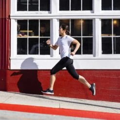 Topo Athletic Women's Ultrafly 4 Running Shoe - Black/White- Regular (B) -BROOKS Sales Shop W056.Black White 11