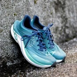 Topo Athletic Women's Cyclone 2 Running Shoe- Ocean/Mint- Regular (B) -BROOKS Sales Shop W061.Ocean Mint 11
