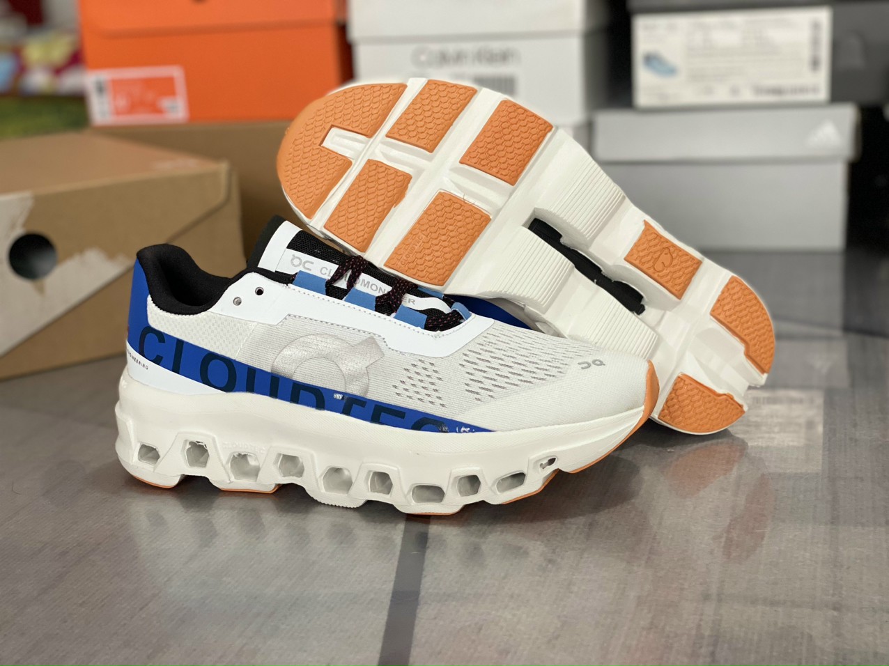 BROOKS Sales Shop -BROOKS Sales Shop 1af487804a09252352abfd56d714e707